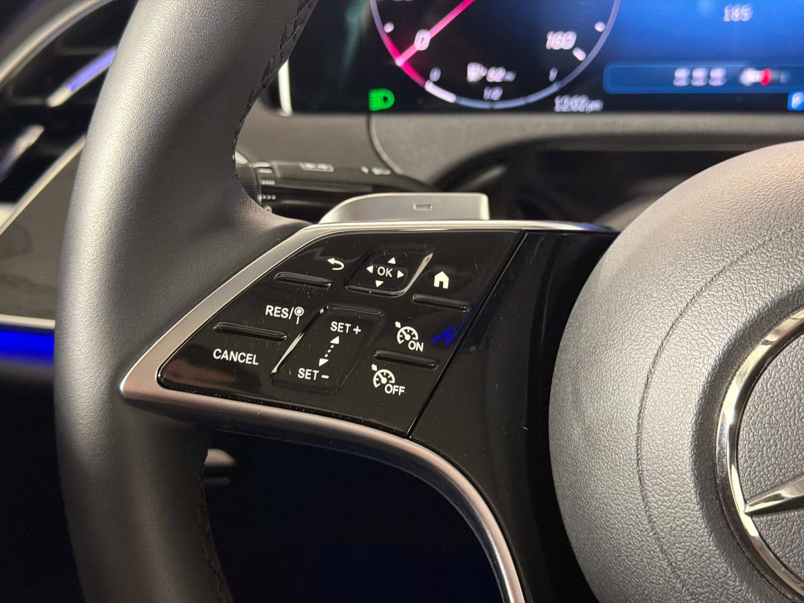 Used 2025 Mercedes-Benz E 350 Sedan image 48