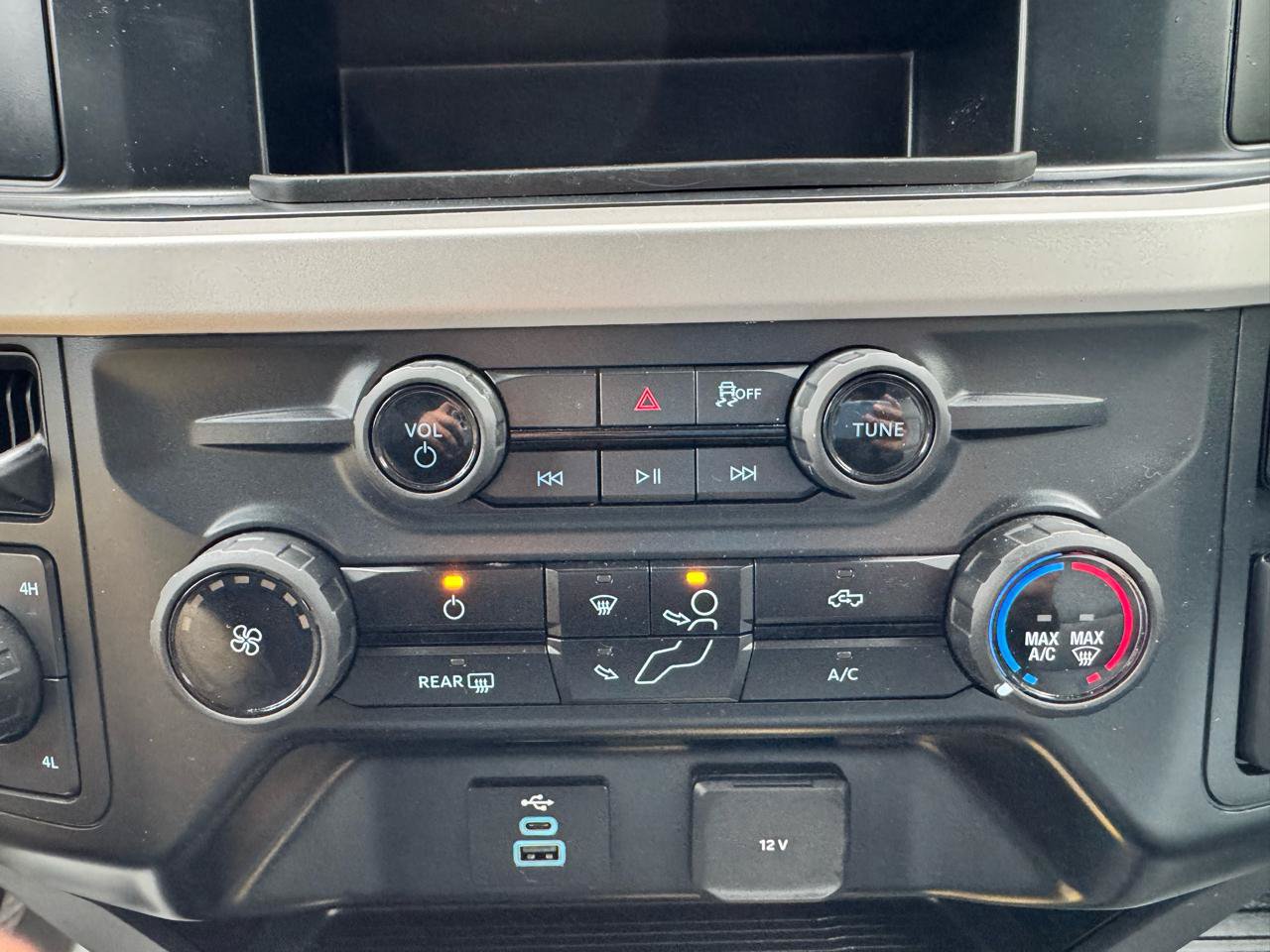 Used 2025 Ford F350 XL w/ XL Chrome Package AWD/4WD image 36