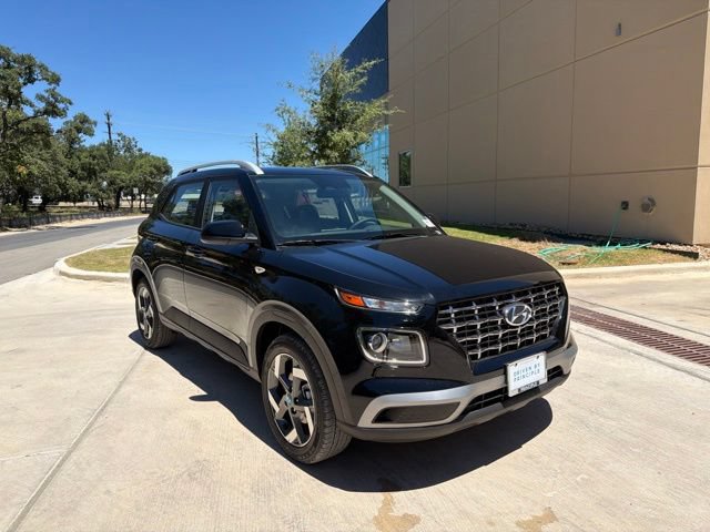 New 2026 Hyundai Venue SEL FWD image 6