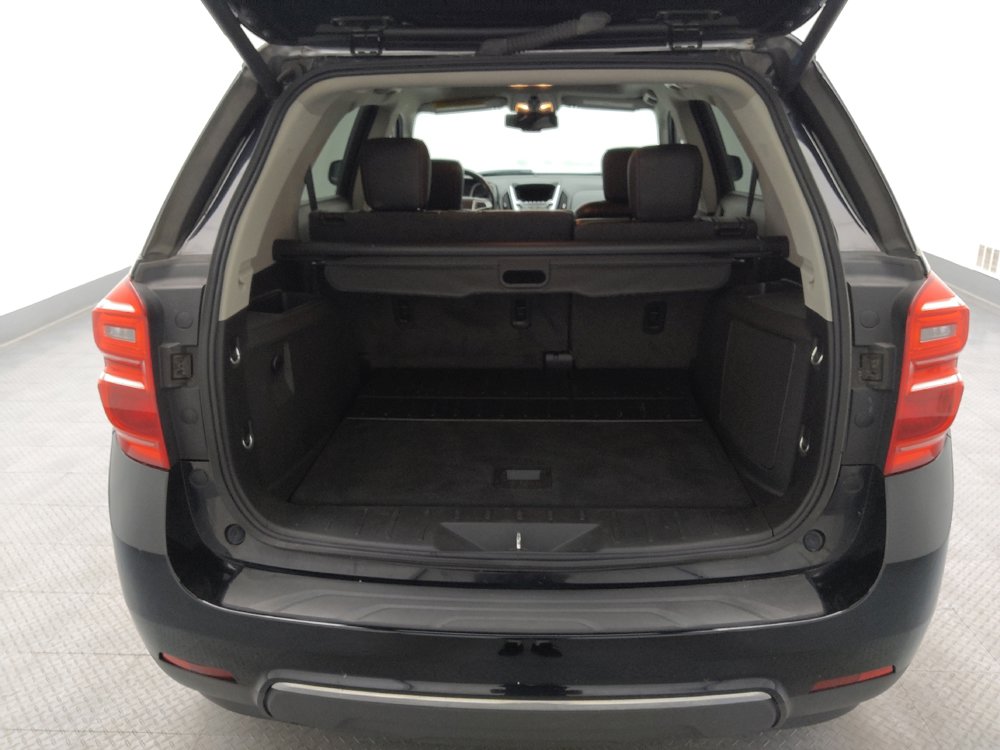 Used 2016 Chevrolet Equinox LTZ w/ Enhanced Convenience Package FWD image 29