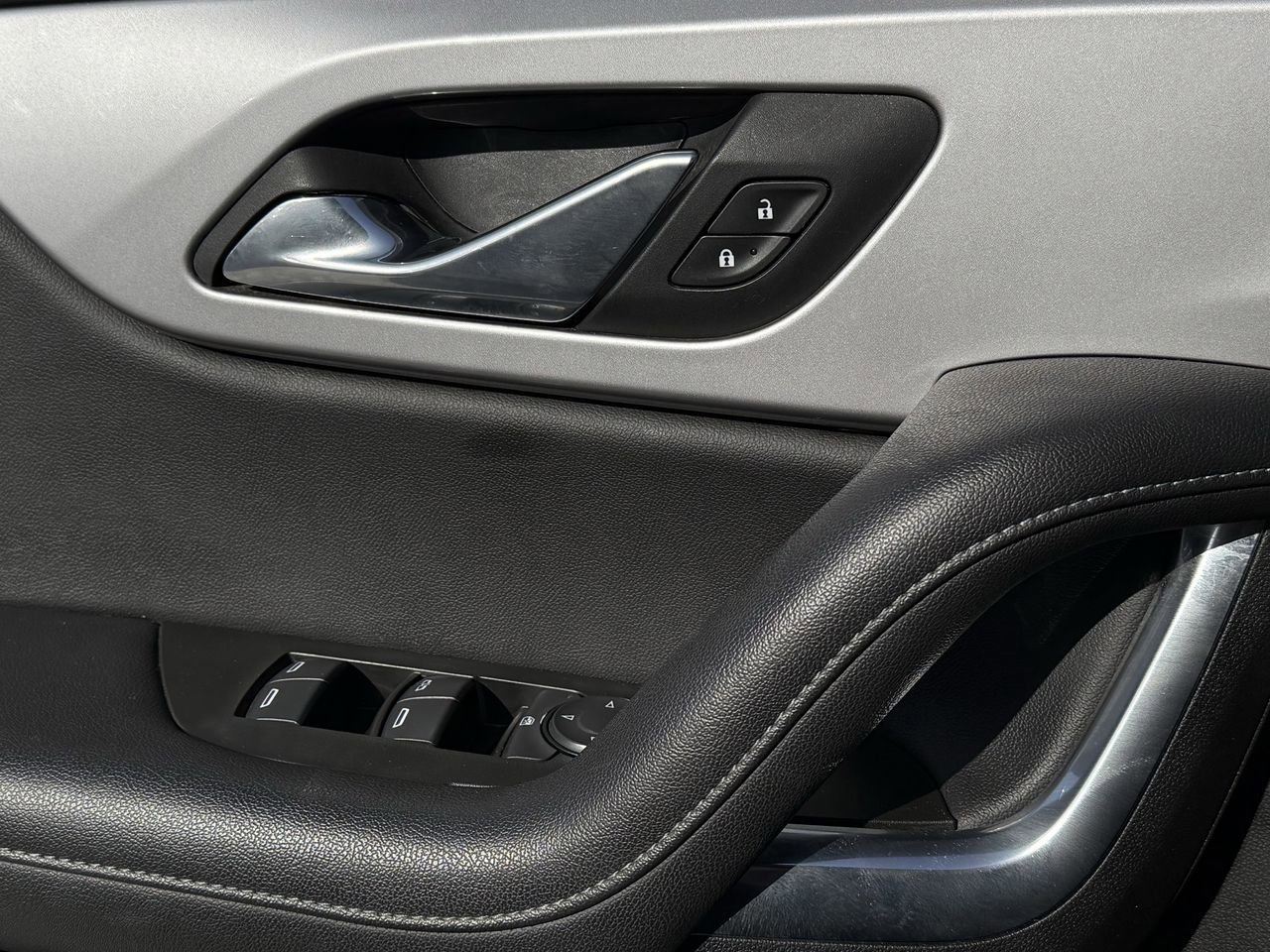 Used 2021 Chevrolet Blazer LT image 20