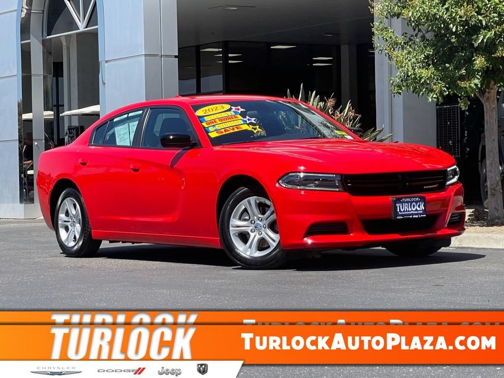Used 2023 Dodge Charger SXT RWD image 1