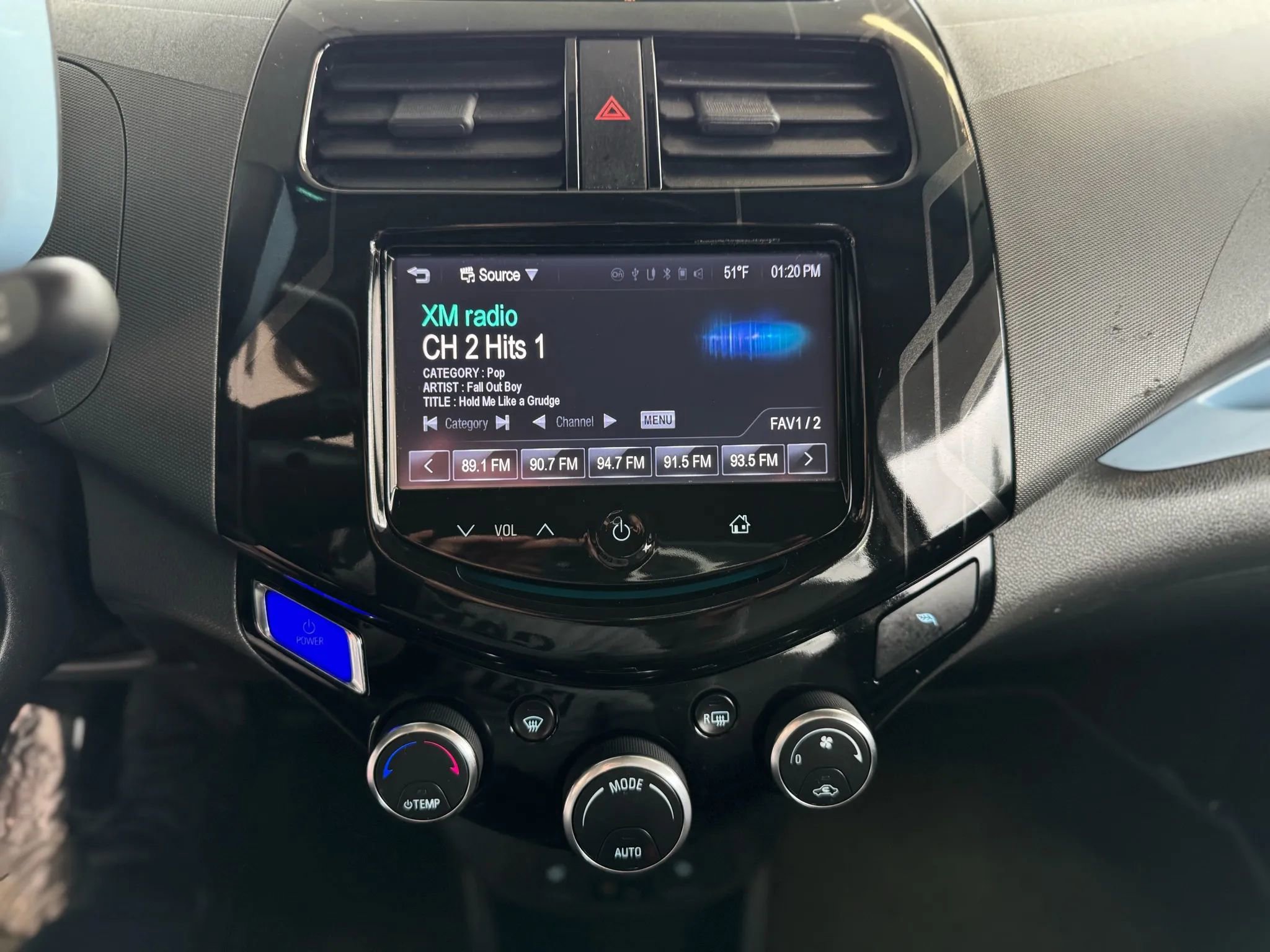 Used 2014 Chevrolet Spark LT image 20