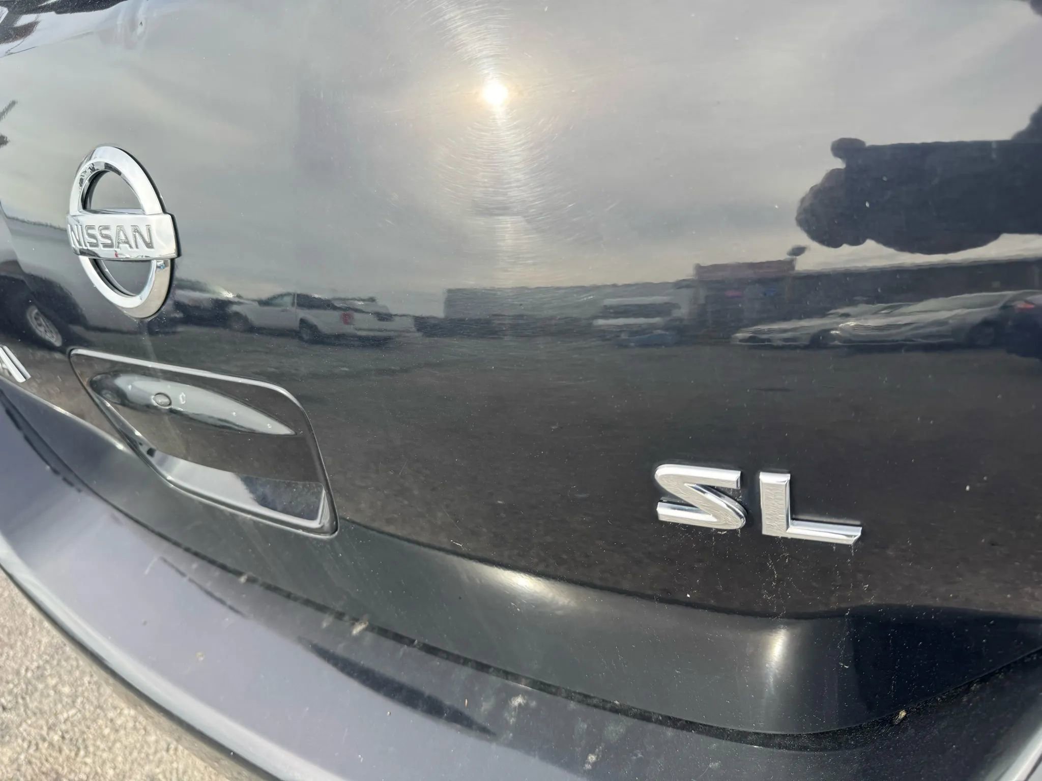 Used 2009 Nissan Versa SL w/ Convenience Pkg image 10