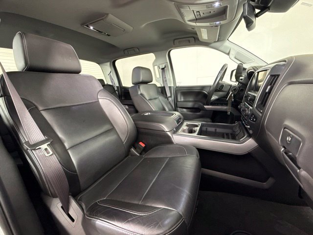 Used 2015 Chevrolet Silverado 2500 LTZ AWD/4WD image 35