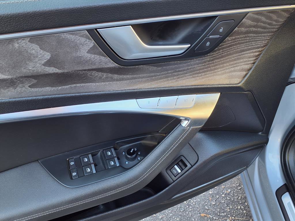 Used 2024 Audi A6 Premium Plus image 16