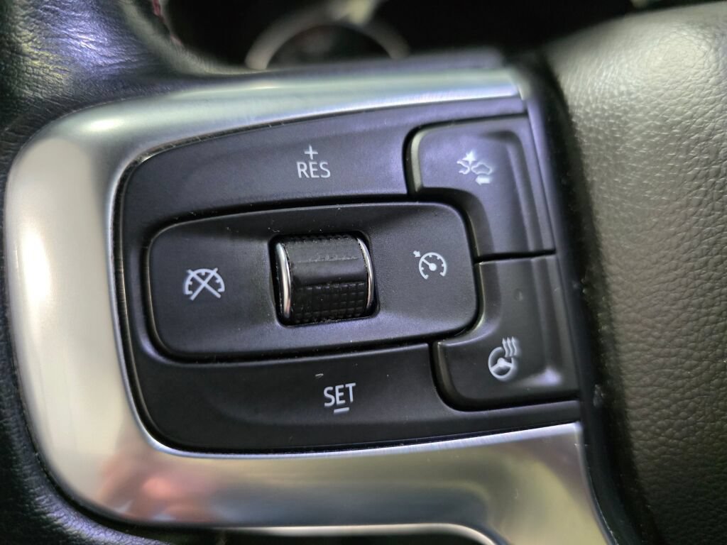 Used 2021 Chevrolet Blazer RS AWD/4WD image 16