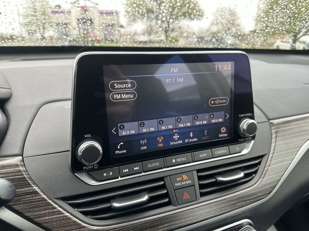 Used 2019 Nissan Altima 2.5 Platinum AWD/4WD image 16