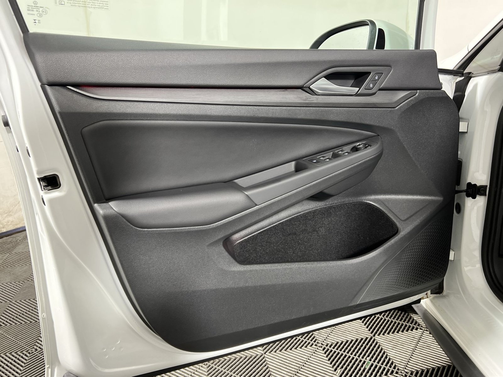 Used 2023 Volkswagen GTI SE w/ SE Leather Package FWD image 14