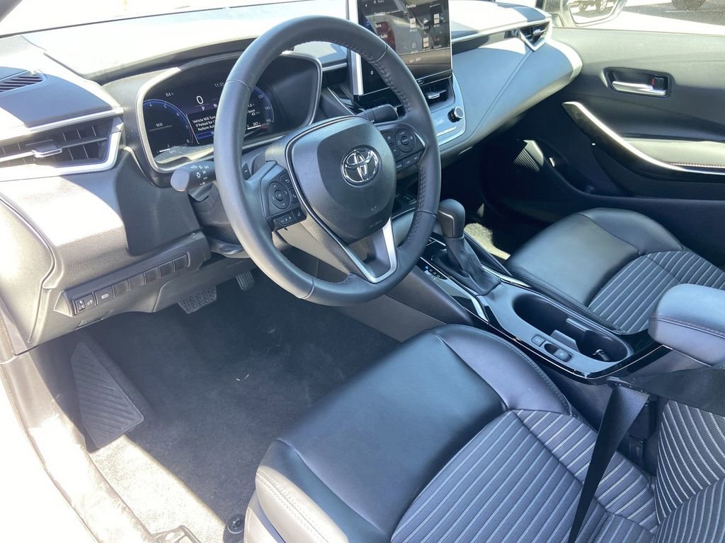 Used 2026 Toyota Corolla XSE FWD image 6