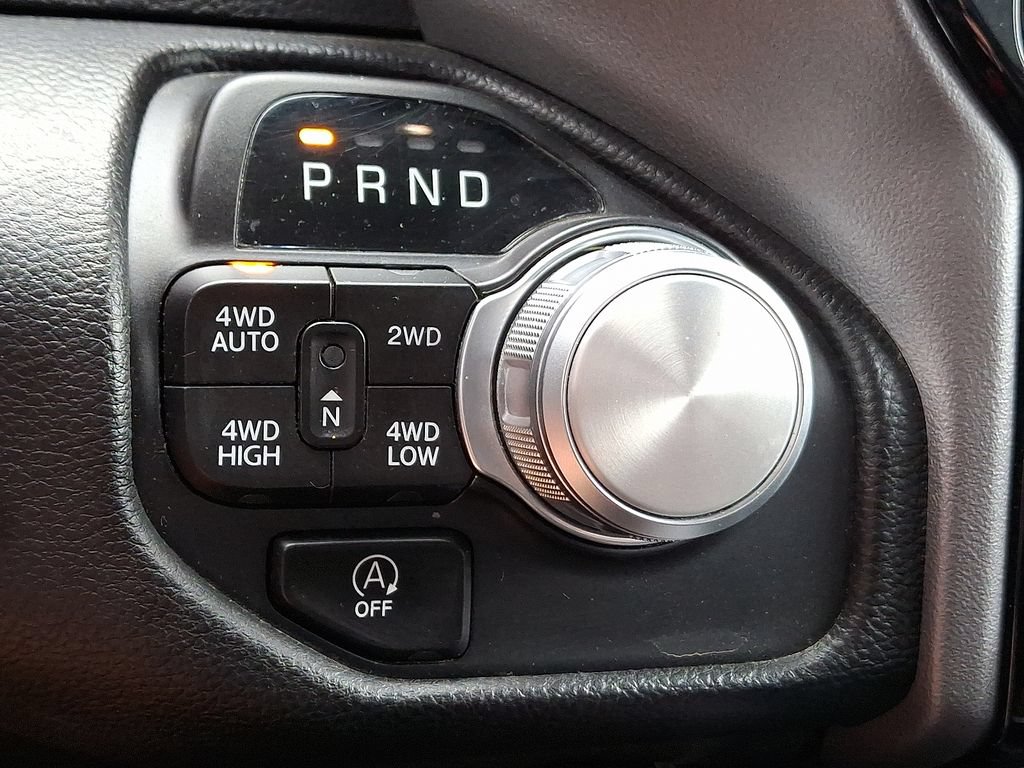 Used 2023 RAM 1500 Laramie AWD/4WD image 15