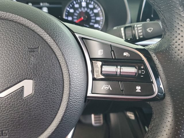 Certified 2023 Kia Forte GT-Line w/ GT-Line Technology Package FWD image 23