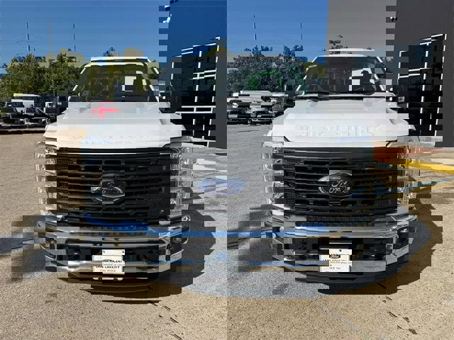 New 2026 Ford F350 XL w/ XL Chrome Package image 2