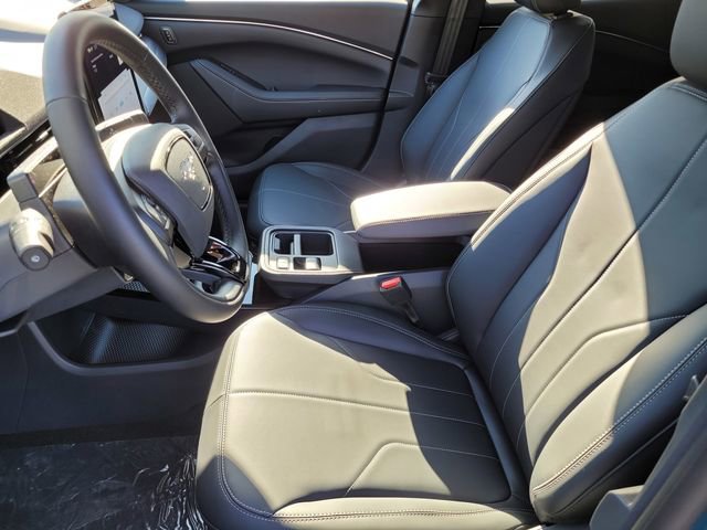 New 2026 Ford Mustang Mach-E Select w/ Comfort Package RWD image 15