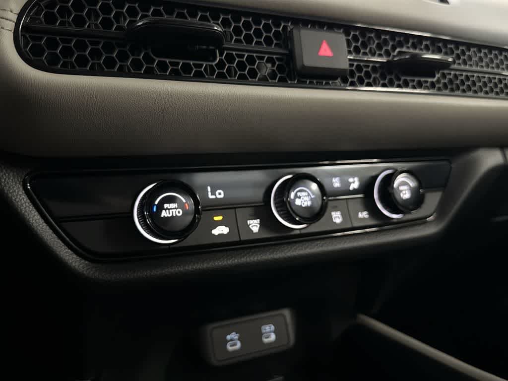Certified 2026 Honda HR-V LX image 19