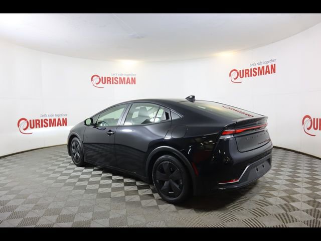 Used 2024 Toyota Prius Limited image 5
