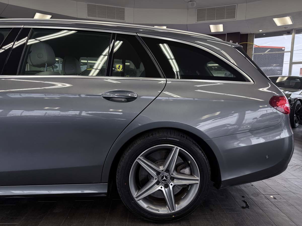 Used 2018 Mercedes-Benz E 400 4MATIC Wagon image 20