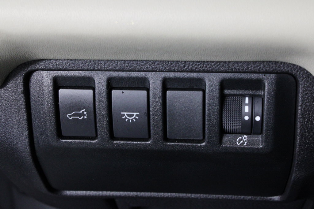 Used 2023 Subaru Ascent Limited w/ Popular Package #2A AWD/4WD image 23