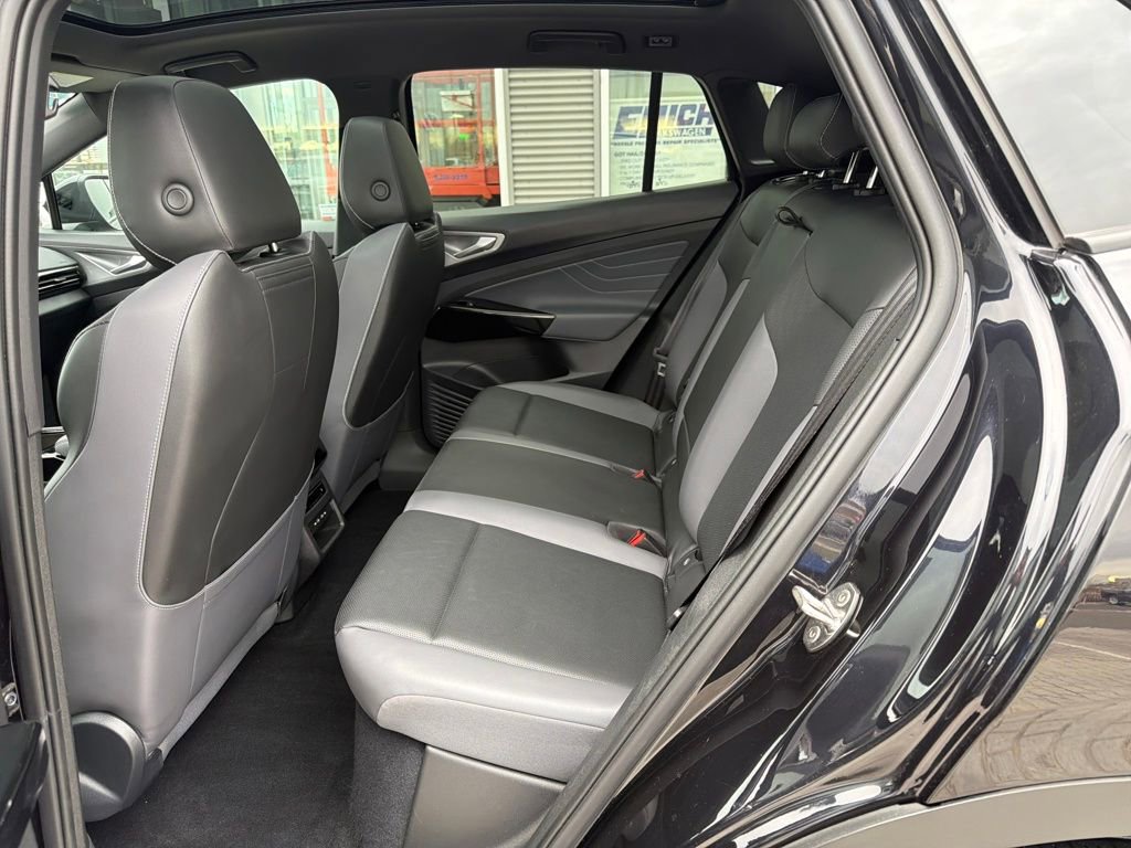 Certified 2023 Volkswagen ID.4 Pro S Plus image 14