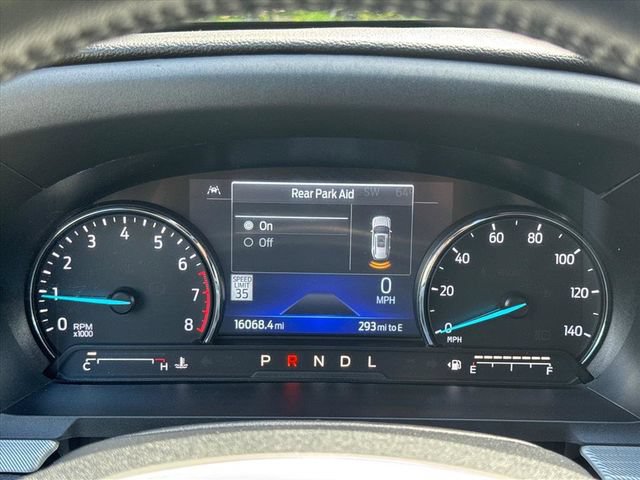 Used 2022 Ford Explorer XLT w/ Equipment Group 202A AWD/4WD image 28