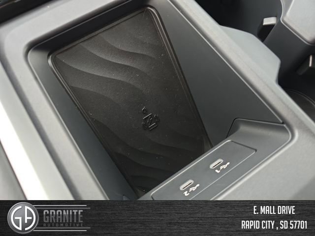 New 2026 Nissan Armada Platinum Reserve image 36