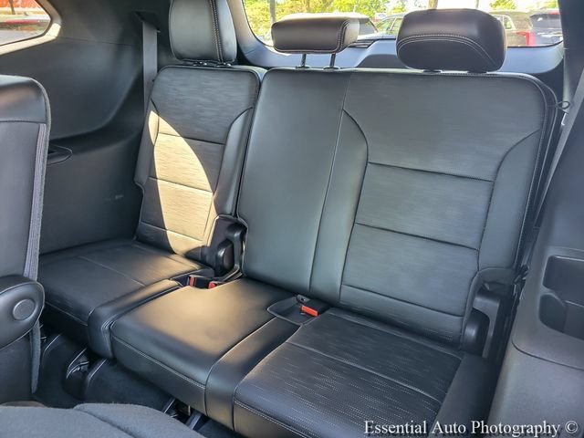 Used 2026 Buick Enclave Sport Touring w/ Power Package FWD image 13