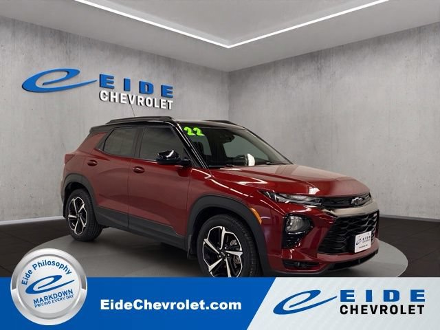 Used 2022 Chevrolet TrailBlazer RS FWD image 1