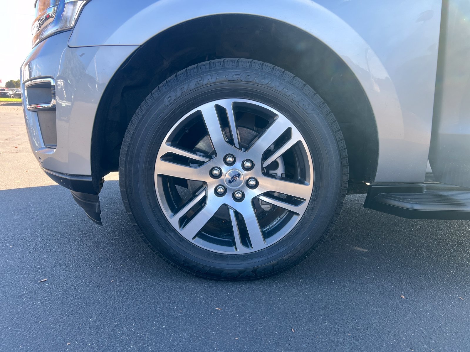 Used 2024 Ford Expedition Limited AWD/4WD image 26