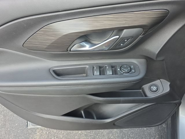 Certified 2024 GMC Terrain SLE w/ Driver Convenience Package FWD image 13