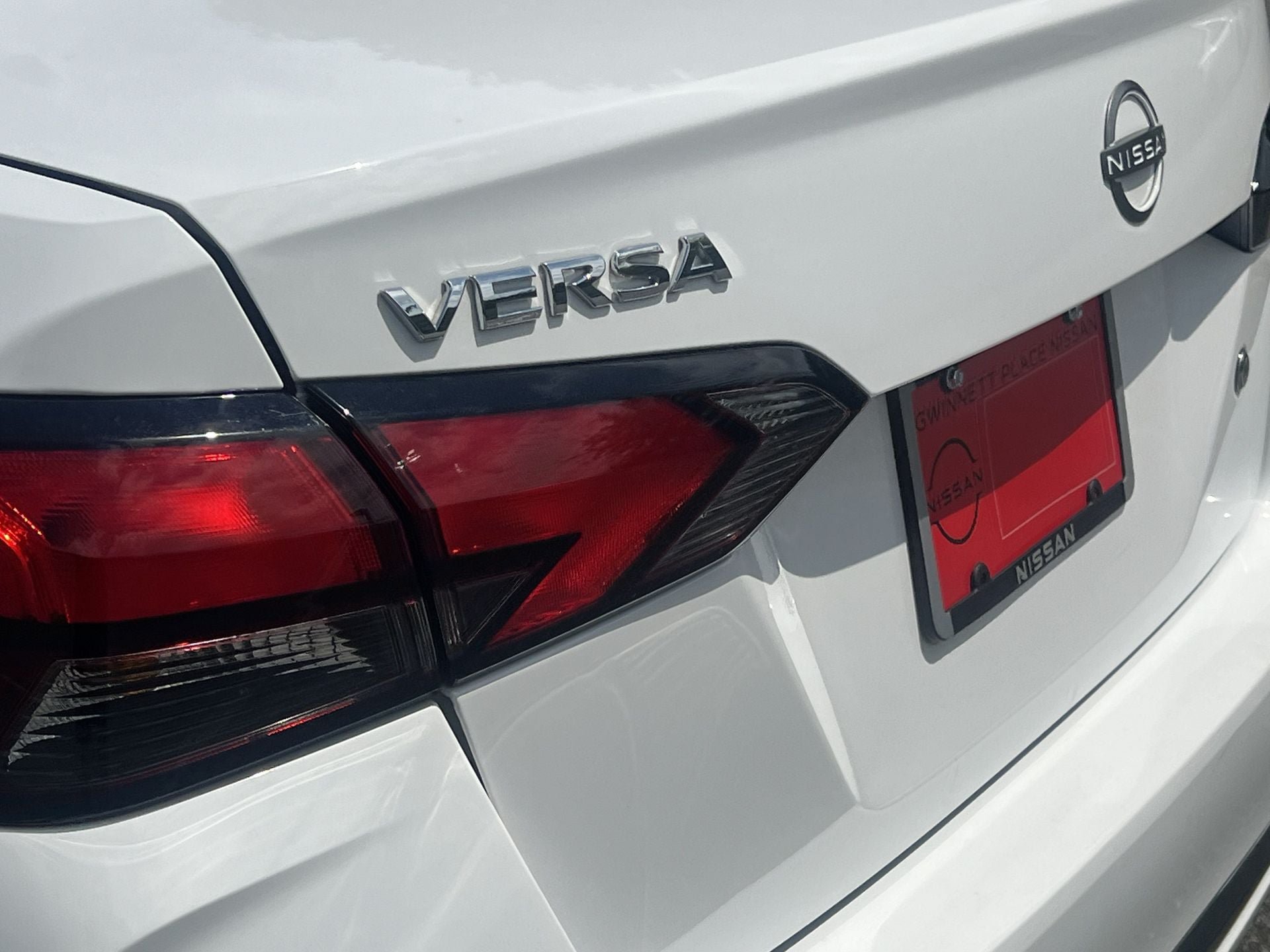 Used 2024 Nissan Versa S w/ Trunk Package FWD image 29