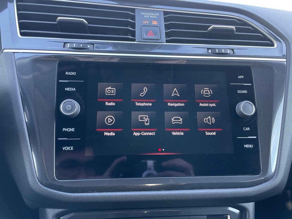 Used 2024 Volkswagen Tiguan Wolfsburg Edition image 16