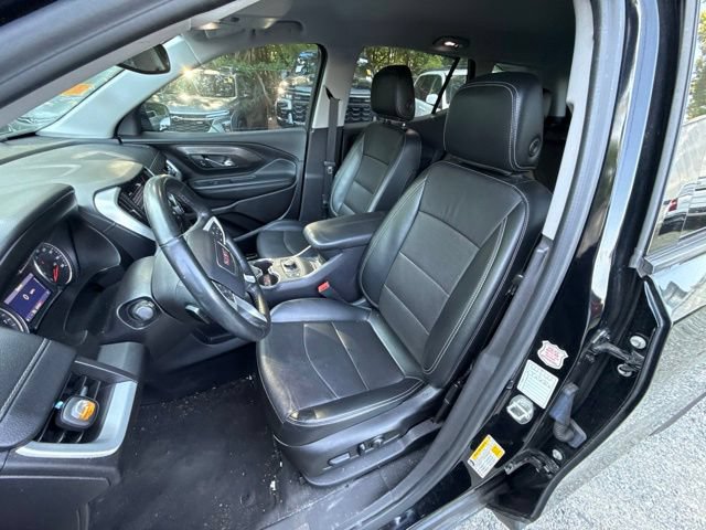 Used 2024 GMC Terrain SLT AWD/4WD image 10