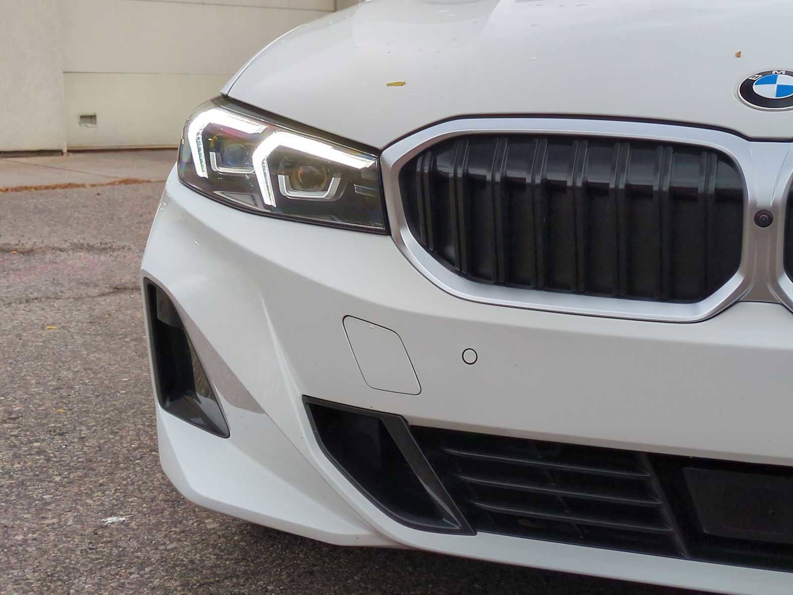 New 2025 BMW 330i xDrive Sedan w/ Premium Package image 11