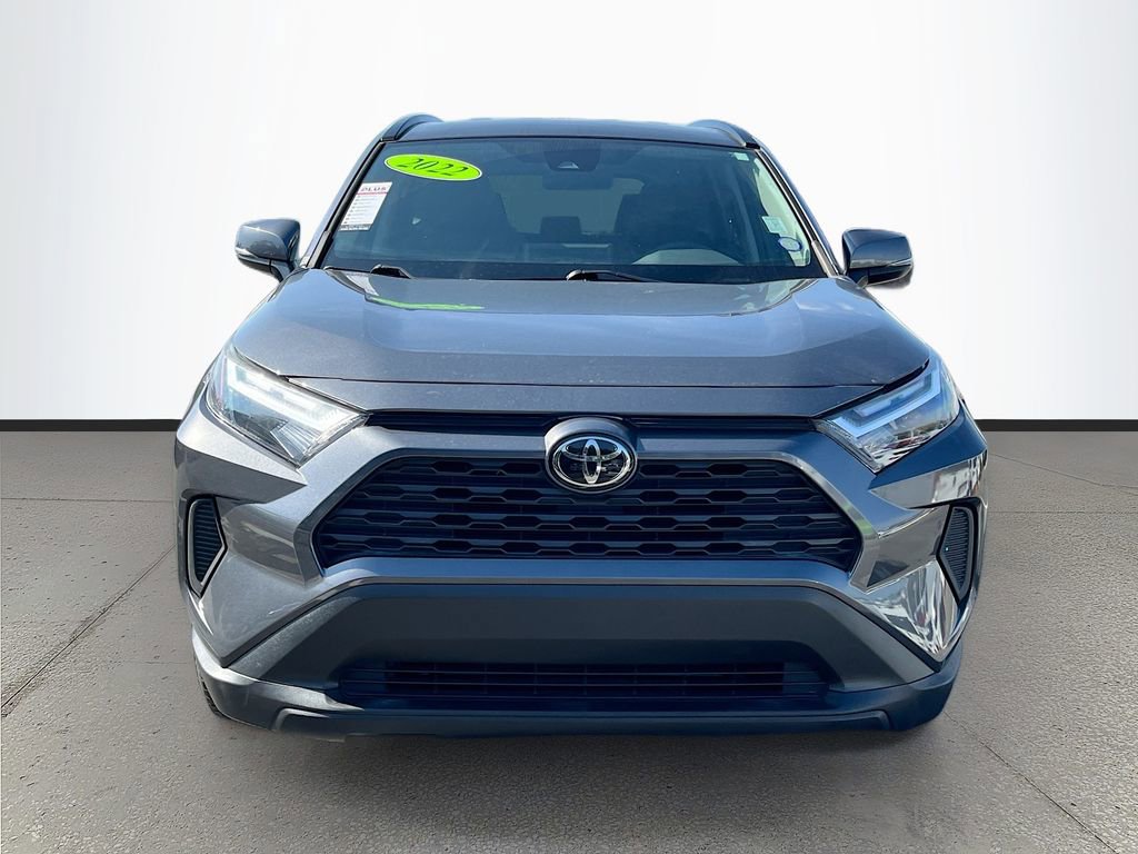 Used 2022 Toyota RAV4 XLE image 2