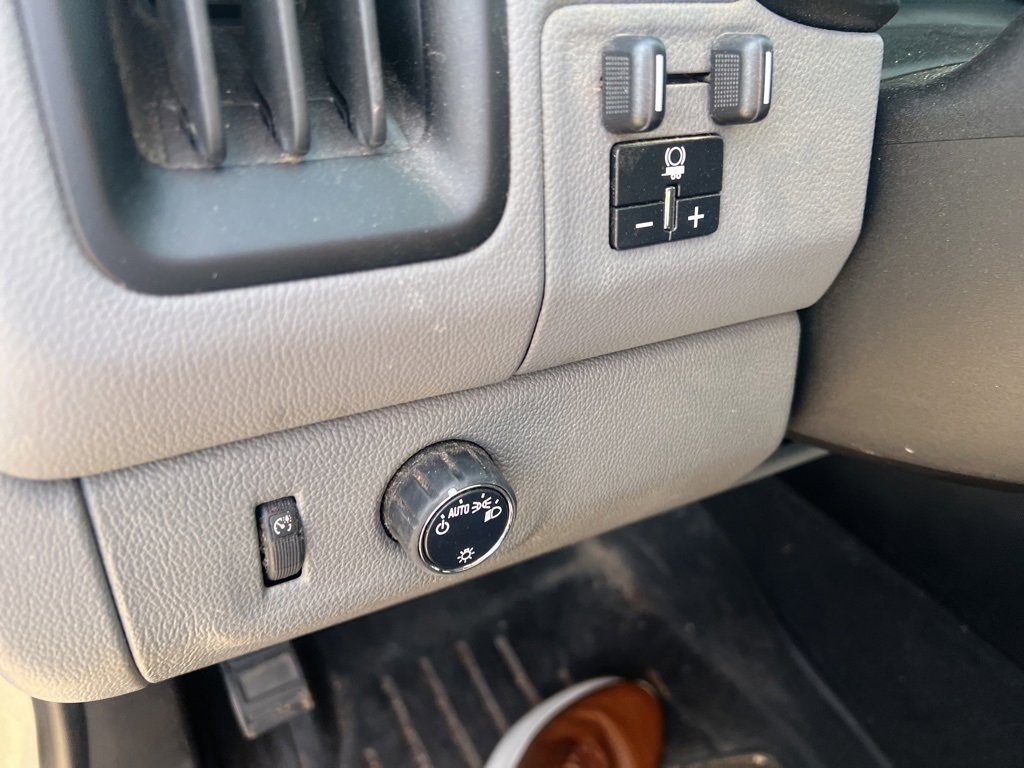 Used 2020 GMC Canyon 2WD Crew Cab w/ Convenience Package image 18