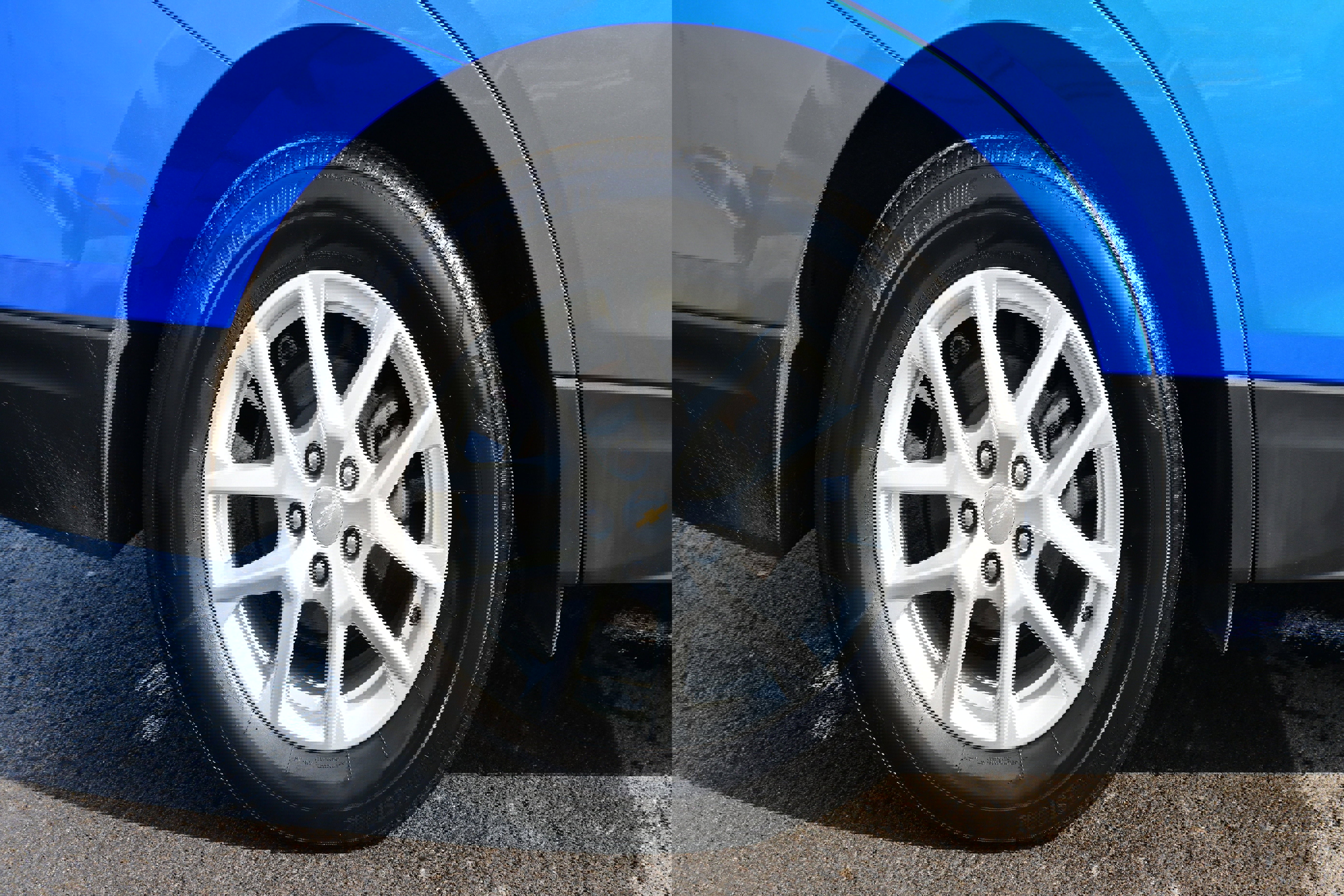 Used 2024 Chevrolet Equinox LS w/ LS Convenience Package image 9