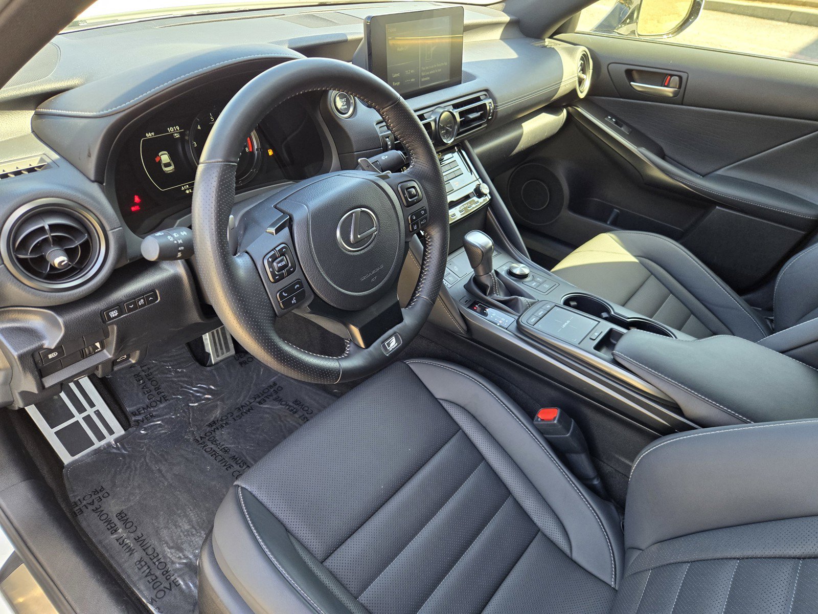 Used 2023 Lexus IS 350 F Sport w/ Accessory Package 2 RWD image 10