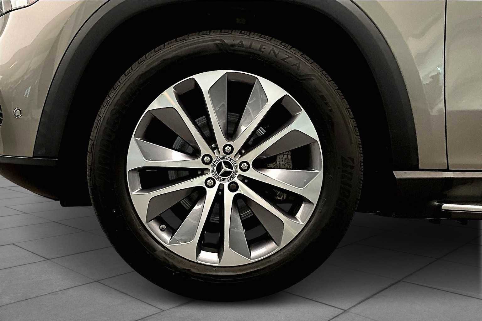 Used 2023 Mercedes-Benz GLE 350 image 9