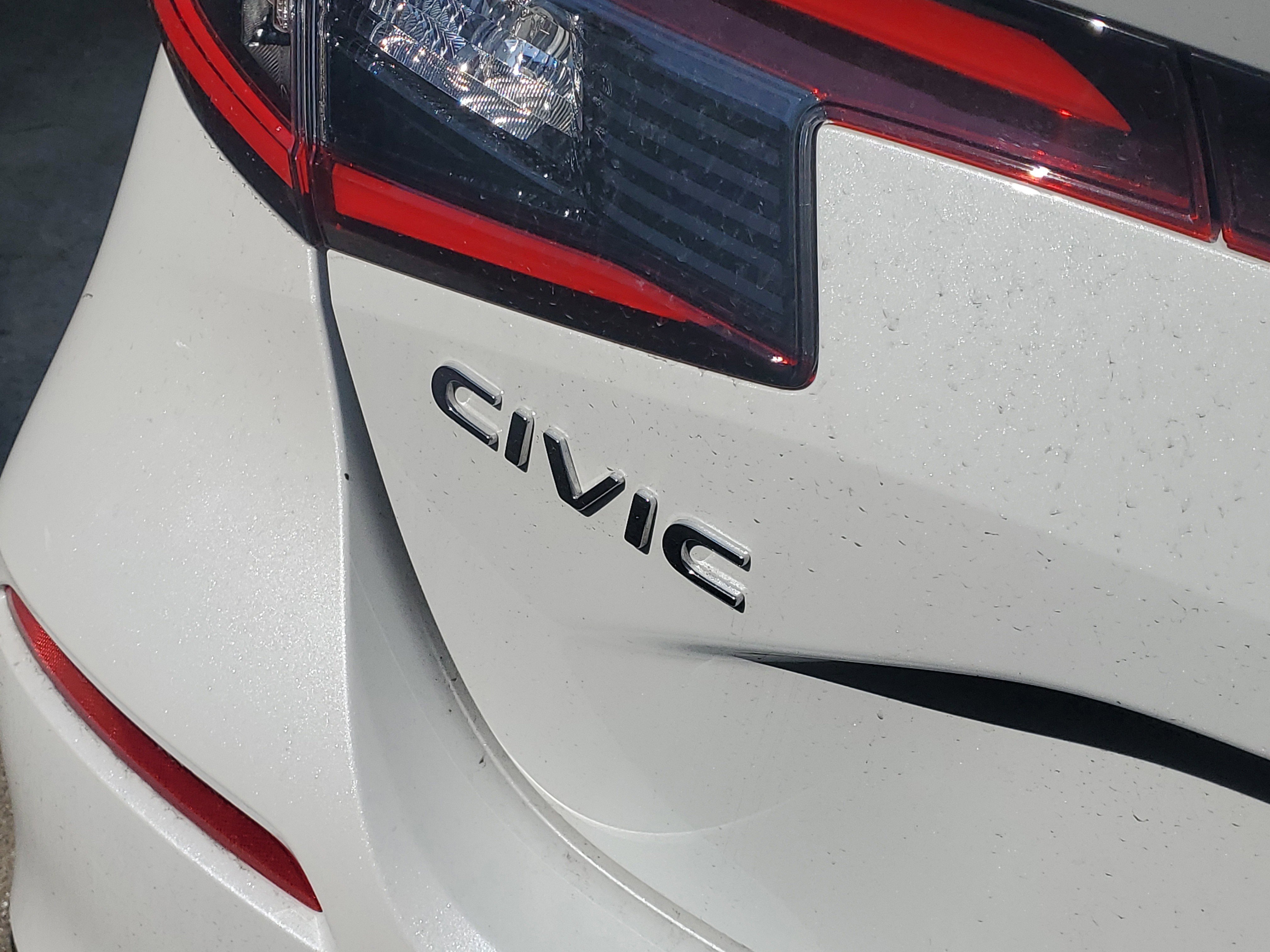 Used 2023 Honda Civic EX-L image 9