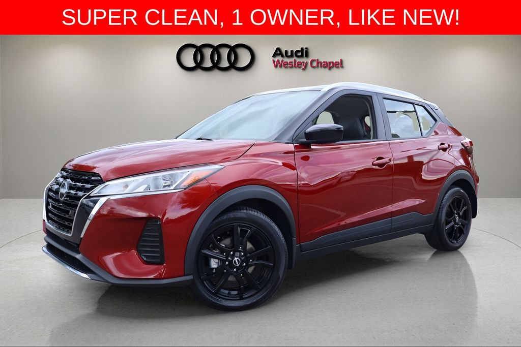 Used 2022 Nissan Kicks SV FWD image 1