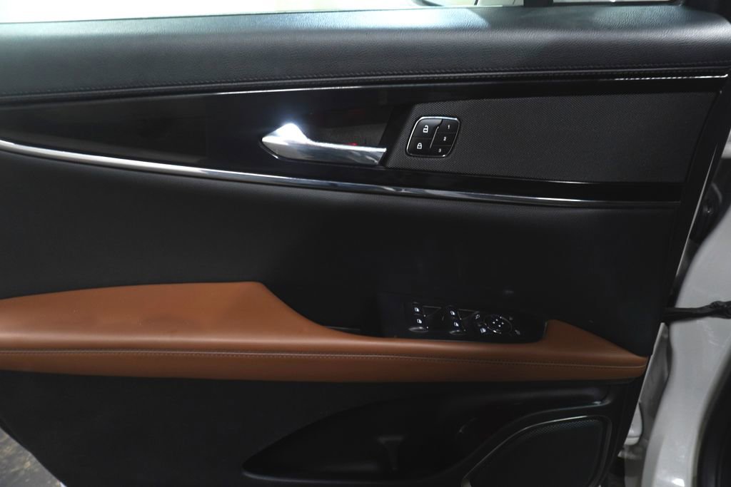 Used 2023 Lincoln Nautilus Reserve w/ Cargo Utility Package image 25