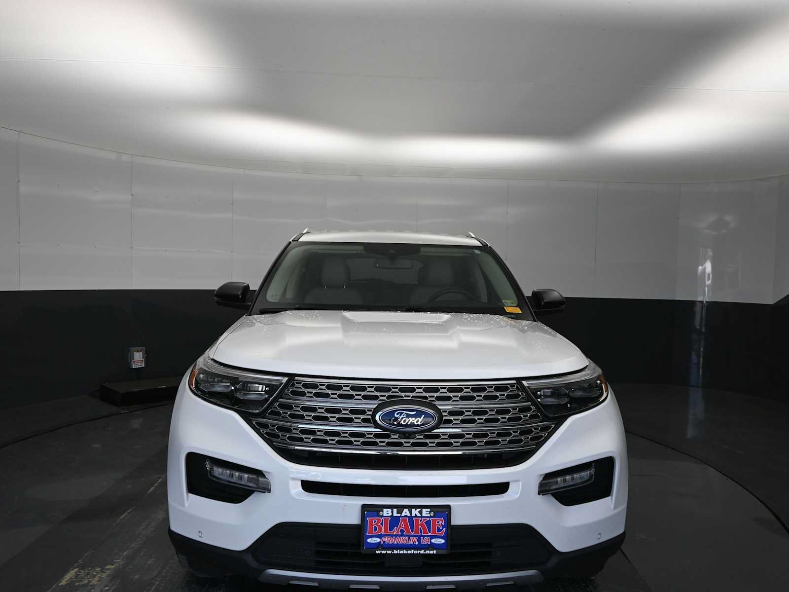 Used 2020 Ford Explorer Limited w/ Class III Trailer Tow Package AWD/4WD image 19