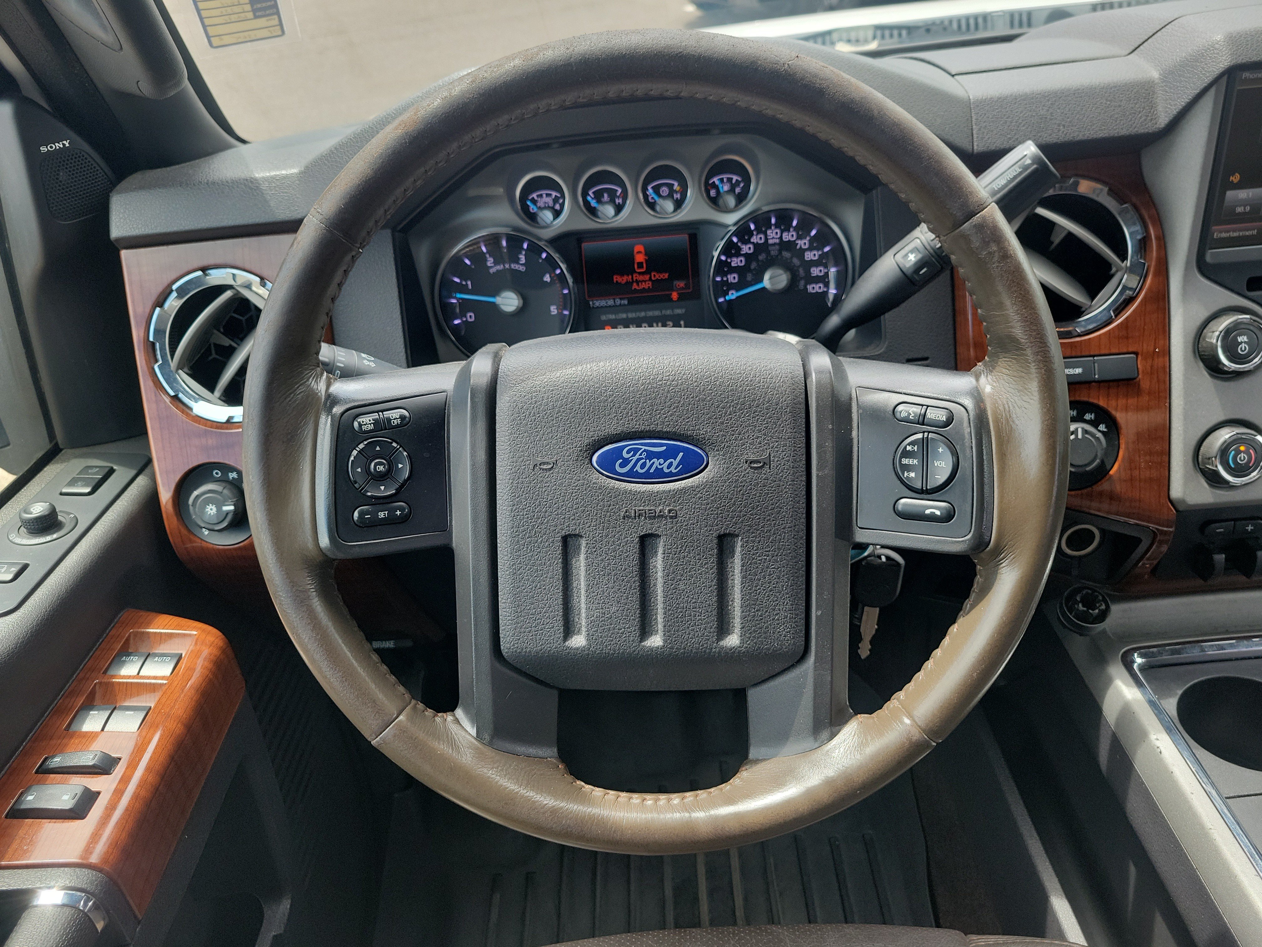Used 2015 Ford F350 King Ranch w/ FX4 Off-Road Package AWD/4WD image 13