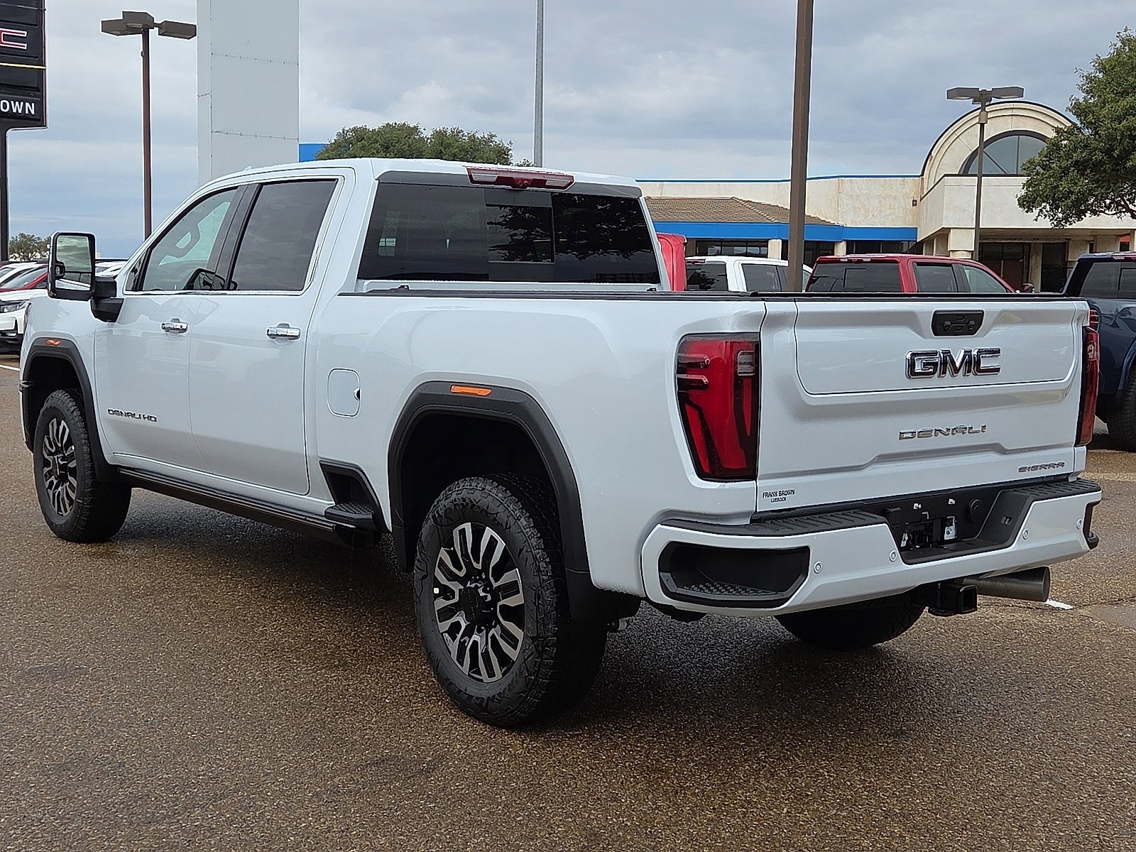 New 2026 GMC Sierra 2500 Denali Ultimate image 2