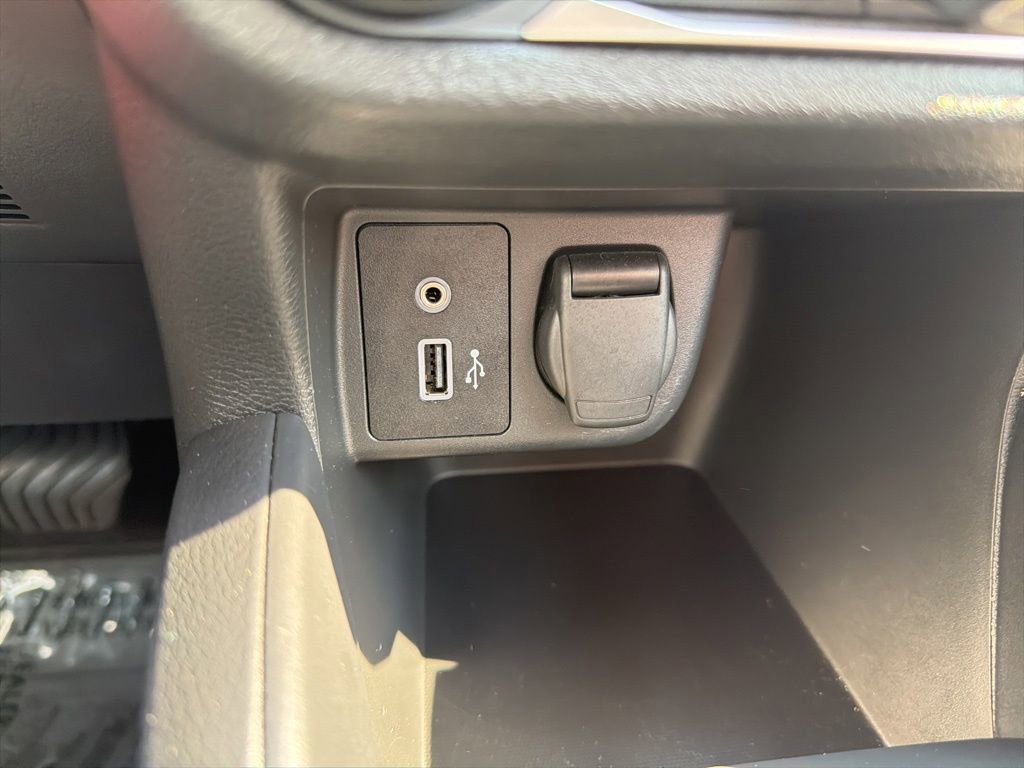 Used 2024 Nissan Versa S w/ S Plus Package image 32