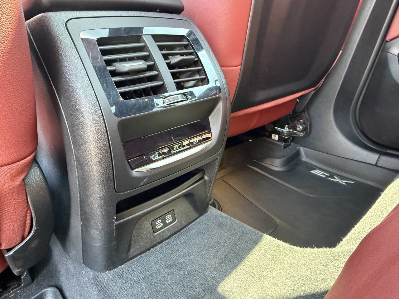 Used 2023 BMW X3 xDrive30i AWD/4WD image 32