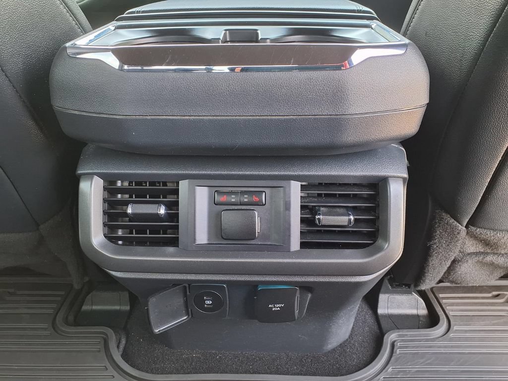 Used 2024 Ford F150 Lariat w/ Equipment Group 502A High AWD/4WD image 18