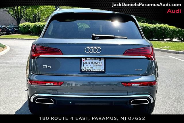 Used 2023 Audi Q5 2.0T Premium w/ Convenience Package AWD/4WD image 4