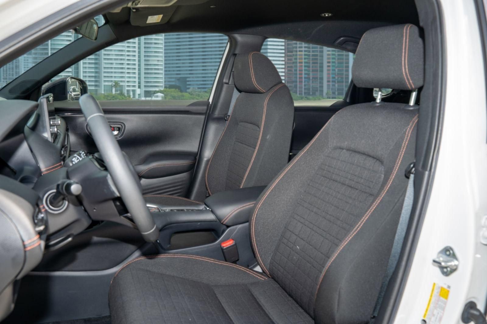 Certified 2024 Honda HR-V Sport image 17