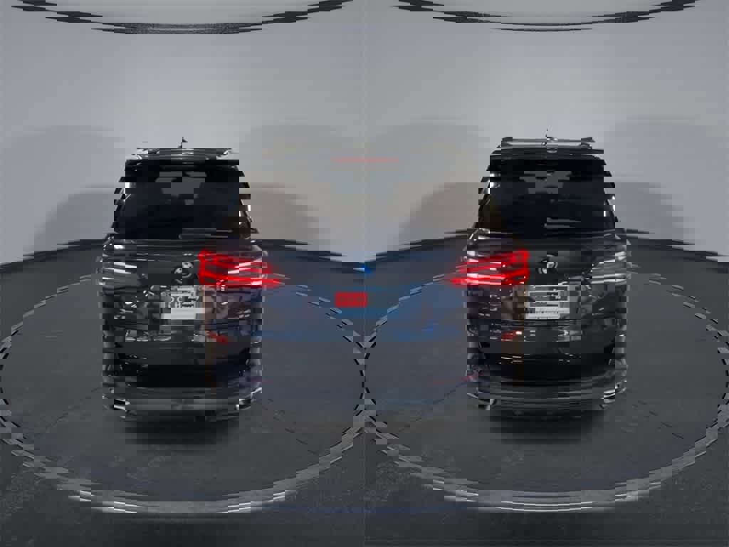 Used 2022 BMW X5 xDrive45e w/ M Sport Package image 7